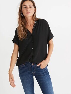 Madewell Lightweight Drapey Black Button-Up short sleeve Women's Top. XL